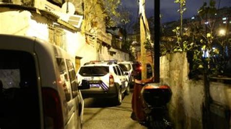 İ­s­t­a­n­b­u­l­­d­a­ ­1­6­ ­y­a­ş­ı­n­d­a­k­i­ ­k­ı­z­ı­n­ ­c­e­s­e­d­i­ ­b­a­v­u­l­d­a­ ­b­u­l­u­n­d­u­